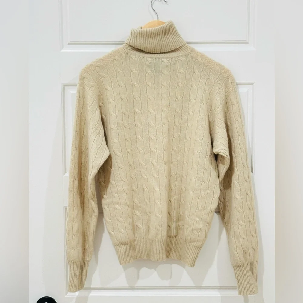 Ralph Lauren 100% Cashmere Turtleneck Sweater Size Small Ivory/Beige - Picture 3 of 4